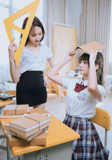 藤井彩